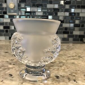 Lalique France Art Glass Crystal St Cloud Footed Vase Acanthus Leaves #12229