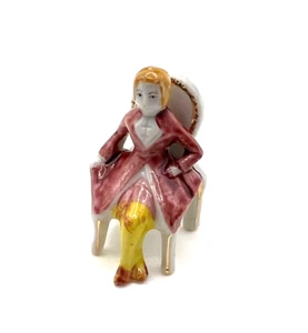 Rare Vintage Elegant Woman In Chair Figurine Made in Occupied Japan - Picture 1 of 12