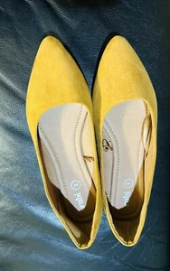 Women Mustard Almond Flats - Picture 1 of 4