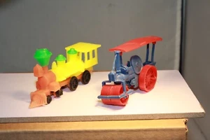 Y-11 1920 Aveling Roller & Y-13 1868 Train Matchbox Yesteryear Plastic Copies - Picture 1 of 5