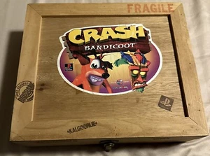 Kit de prensa vintage Crash Bandicoot 1 PS1 Playstation 1 caja de madera ¡exclusivo 1996! - Imagen 1 de 14