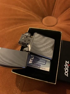 Paul Smith Zippo Benzinfeuerzeug - CND - Chrom poliert Neu & unbenutzt - Bild 1 von 5