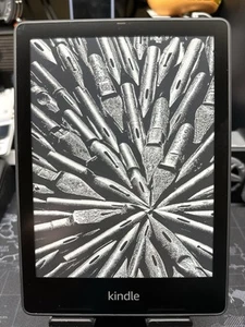 Amazon Kindle Paperwhite (11th Generation) 32GB Black Signature Edition - Picture 1 of 2
