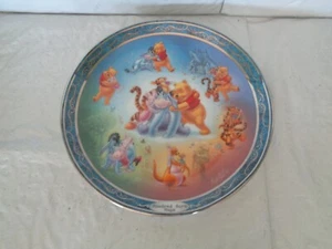 Disney / Bradford - Winnie Pooh - Hundred Acre Happiness - Collectible Plate - Picture 1 of 2