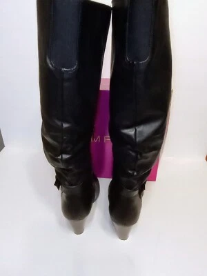 Botas hasta la rodilla negras Rampage talla 7,5 solo usadas una vez 3,5 pulgadas tacón elegantes elegantes Foto 1 de 4