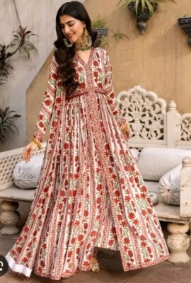 pakistani designer salwar kameez - Image 1 of 3