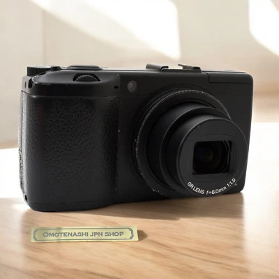 RICOH GR Digital III Compact Camera 1/1.7-Inch CMOS 28mm Working [Near Mint] - Image 1 of 4