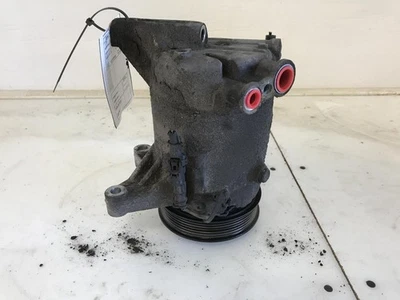 Compresor de aire acondicionado usado se adapta a: Cadillac Xts 2019 con librea de vehículo profesional limusina Foto 1 de 4