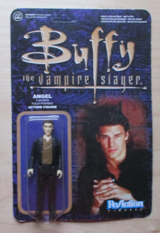 Figura de acción Angel Buffy Vampire Slayer Reaction 4" Foto 1 de 1
