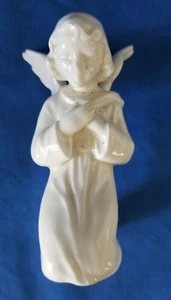 Vintage Goebel Angel Nativity Figurine HE 27 B Full Bee 3 1/4" Praying - Picture 1 of 8