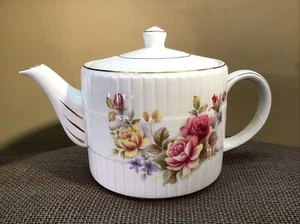 Ellgreave Wood & Sons England Genuine Ironstone Teapot Gold Pink Floral Lid - Picture 1 of 7