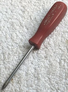 SNAP-ON  RED HANDLE SSDZ 31 POZIDRIV #1 PHILLIPS SCREWDRIVER usa - Picture 1 of 2