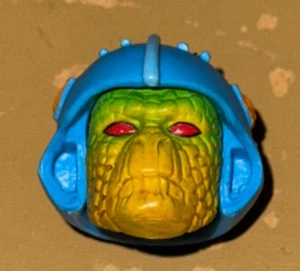 MASTERS OF THE UNIVERSE CLASSICS MOTUC 200X SERPENTE SOLO testa di guardia eterna - Foto 1 di 2