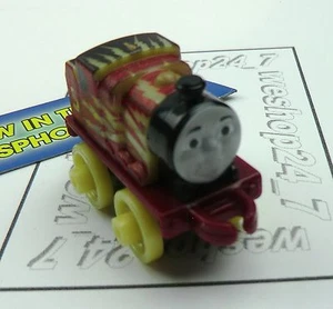 THOMAS & FRIENDS Minis Train Engine 2016 GLOW IN THE DARK James ~ NEU ~ gewichtet - Bild 1 von 5