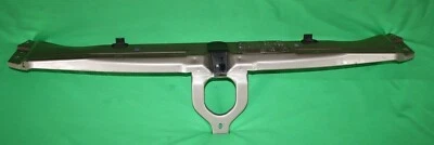 Soporte de radiador delantero Mercedes Benz E300 1996-1999 soporte de metal sedán OEM Foto 1 de 4