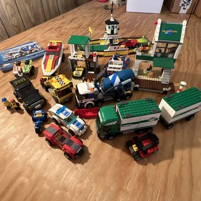 LEGO CITY BULK LOT: (7733) (4643) (3648) (7990) (60119) (60058) (4644) READ DESC - Image 1 of 4