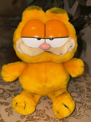 "Felpa sentada Garfield 1981 de colección 9"" divertida granja por Dakin Inc" Foto 1 de 4