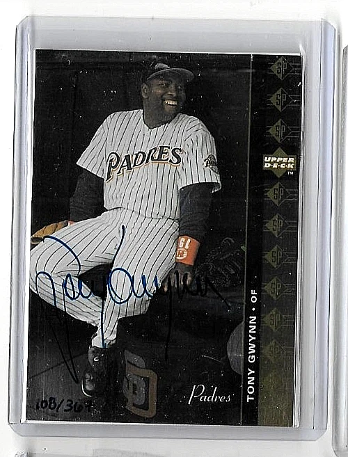 TONY GWYNN 1997 SP AUTÉNTICA RECOMPRA FIRMADA A MANO Y # AUTÓGRAFO CERTIFICADO Foto 1 de 2