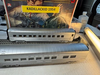 🚂 MTH /RK  30-67337  SANTA FE 2-CAR STREAMLINED  60' PASSENGER CARS⚡ L1383 - Image 1 of 4