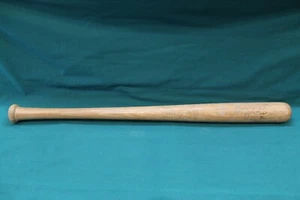 VINTAGE LOUISVILLE SLUGGER 125LL WOODEN BASEBALL BAT - Roger Maris - USA Made - Picture 1 of 12