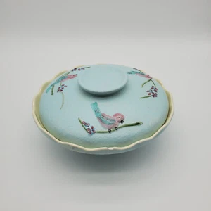 1957 Hull 'Serenade' Blue Casserole Cover Lid Bowl with Pink Birds - Picture 1 of 9