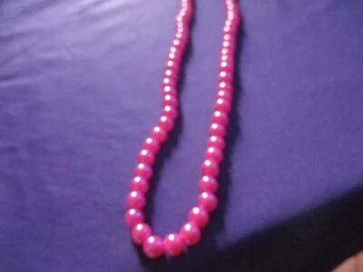 Fashion Jewelry Plastic Necklace & Earring Set Color Fuchsia - Image 1 of 2