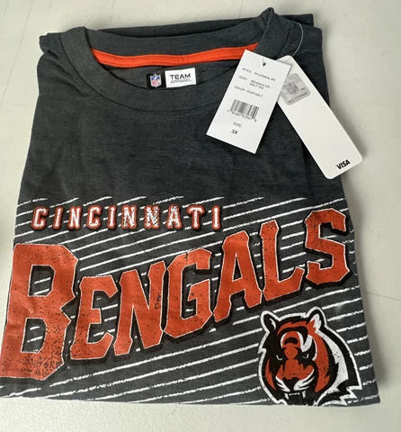 NEW Cincinnati Bengals TShirt NFL Majestic Distressed Look  3XL Spellout Logo Cover
