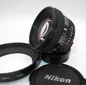 *CLEAN* NIKON AF NIKKOR 20MM F/2.8 D PRIME LENS W/HOOD-FROM US SELLER - Picture 1 of 11