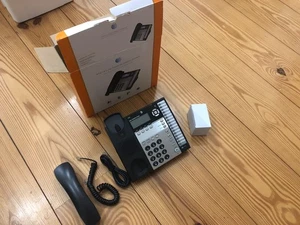 AT&T 1040 4-line phone NEW OPEN BOX - Picture 1 of 8