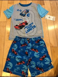 NEW Size 10 Boys Hot Wheels Pajamas - Picture 1 of 3