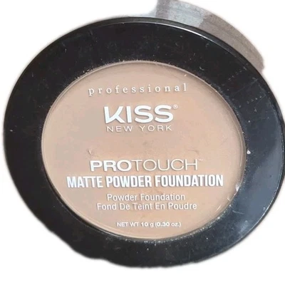 KISS PROFESSIONAL PRO TOUCH MATTE POWDER FOUNDATION NR 140 - Bild 1 von 2