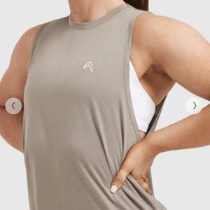 Oneractive Damen S-M Minky neutral Sandstein hellbraun Tanktop Fitness Ringe - Bild 1 von 9