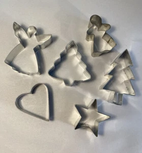 6 Ausstechformen Weihnachten Stern Bäume Engel Lebkuchen Mädchen Herz Urlaub - Bild 1 von 3