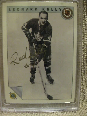 1992 ULTIMATE #38 LEONARD "RED" KELLY TORONTO MAPLE LEAFS 75TH signed! - Image 1 of 3