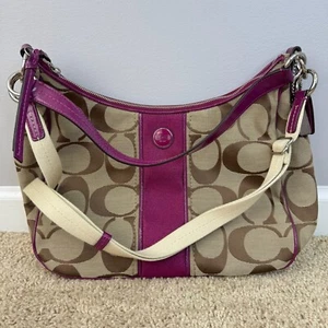 Bolso Hobo Coach Signature Bolso de Hombro Cartera de Lona a Rayas Púrpura - Imagen 1 de 16