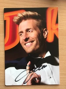 Tarjeta de autógrafo Maximilian Arland firmada originamente MÚSICA TV #5898 - Imagen 1 de 1