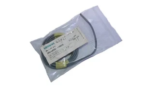 SIEMENS 3RG4600-1AB00 INDUCTIVE SENSOR - Picture 1 of 3