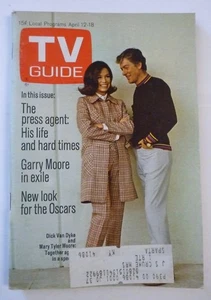 Kentucky TV Guide April 12 1969 MARY TYLER MOORE Dick Van Dyke GOLDIE HAWN - Picture 1 of 2