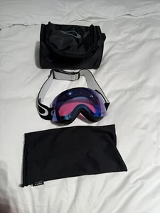 SKI HELMETS, GOGGLES, GLOVES ALL AGES - KIDS VISOR HELMET AND ADULTHELMETSGOGGLE - Picture 1 of 13