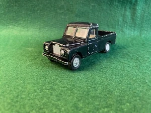 DINKY TOYS ENGLAND LAND ROVER 109 WB BLACK 1:43 118 - Picture 1 of 6