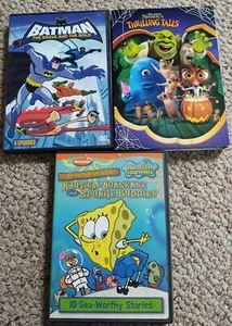 3 Kids DVD’s - Batman Brave & Bold) Shrek's Thrilling Takes) Sponge Bob Nautical - Imagen 1 de 8