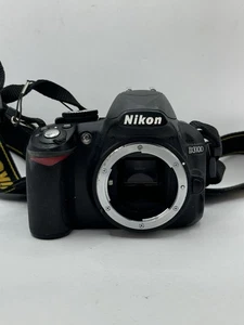 Nikon D3100 DSLR Digital Camera 14.2MP Body Only, Black - Cracked Plastic. - Picture 1 of 10