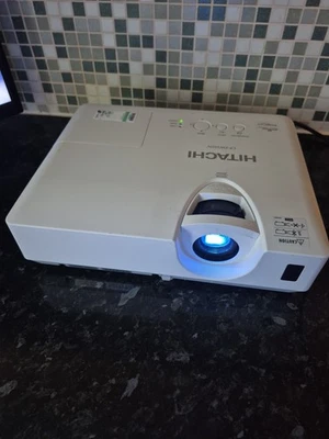 HITACHI CP-EW302N - HDMI PROJECTOR WITH REMOTE - Working/pat Test 2025 - Image 1 of 4