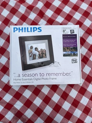 Philips Home Essentials Digital 1000 Photo Frame 8" LCD Panel Open Box Works - Image 1 of 4
