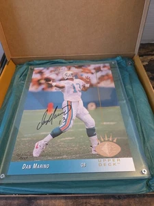 Vintage Dan Marino Miami Dolphins 92/500 Upper Deck  Framed Authentic Signed Pic - Picture 1 of 12