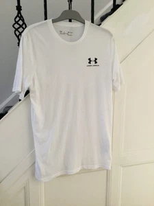 Under Armour Lightweight T-Shirt Size Small In Excellent Condition - Picture 1 of 5