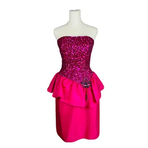 Mike Benet Polyester Ballkleid Größe 8 Vintage Fuchsia Pailletten Trägerlos Rüschen - Bild 1 von 9