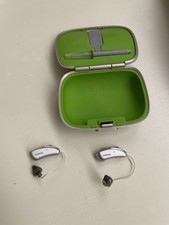 Coppia apparecchi acustici Amplifon Phonak