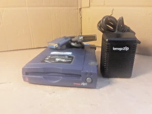 Iomega Z100P2 100 Mo Externe 25 Broches Port Parallèle ZIP Drive + Alimentation + CÂBLE - Photo 1/9