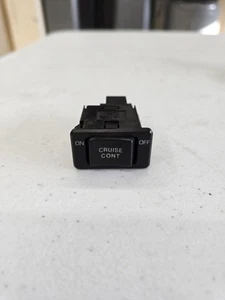 1987-1993 Nissan Pathfinder Cruise Control Switch Button - Picture 1 of 3
